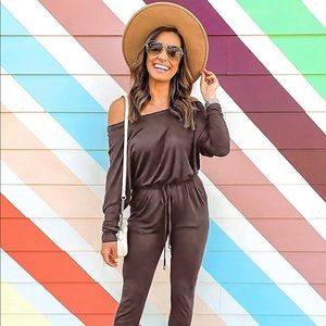 Brown Long Sleeve Jumpsuit Crewneck One Off Shoulder Stretchy Romper Size XL